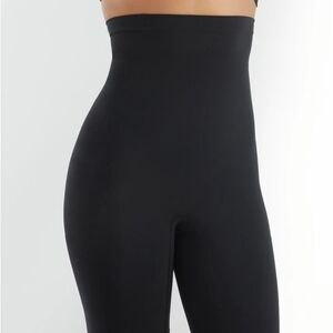 SPANX POWER SERIES MEDIUM CONTROL HIGHER POWER SHORT SIZE MEDIUM